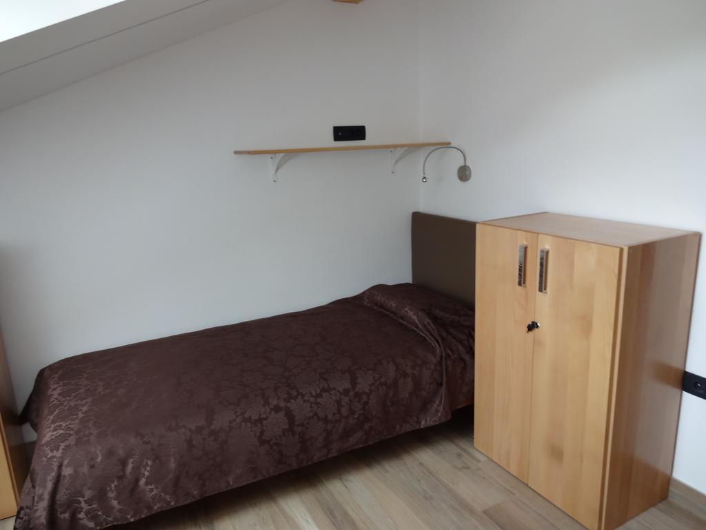Fedrig Private Rooms & Apartment Kobarid Bagian luar foto