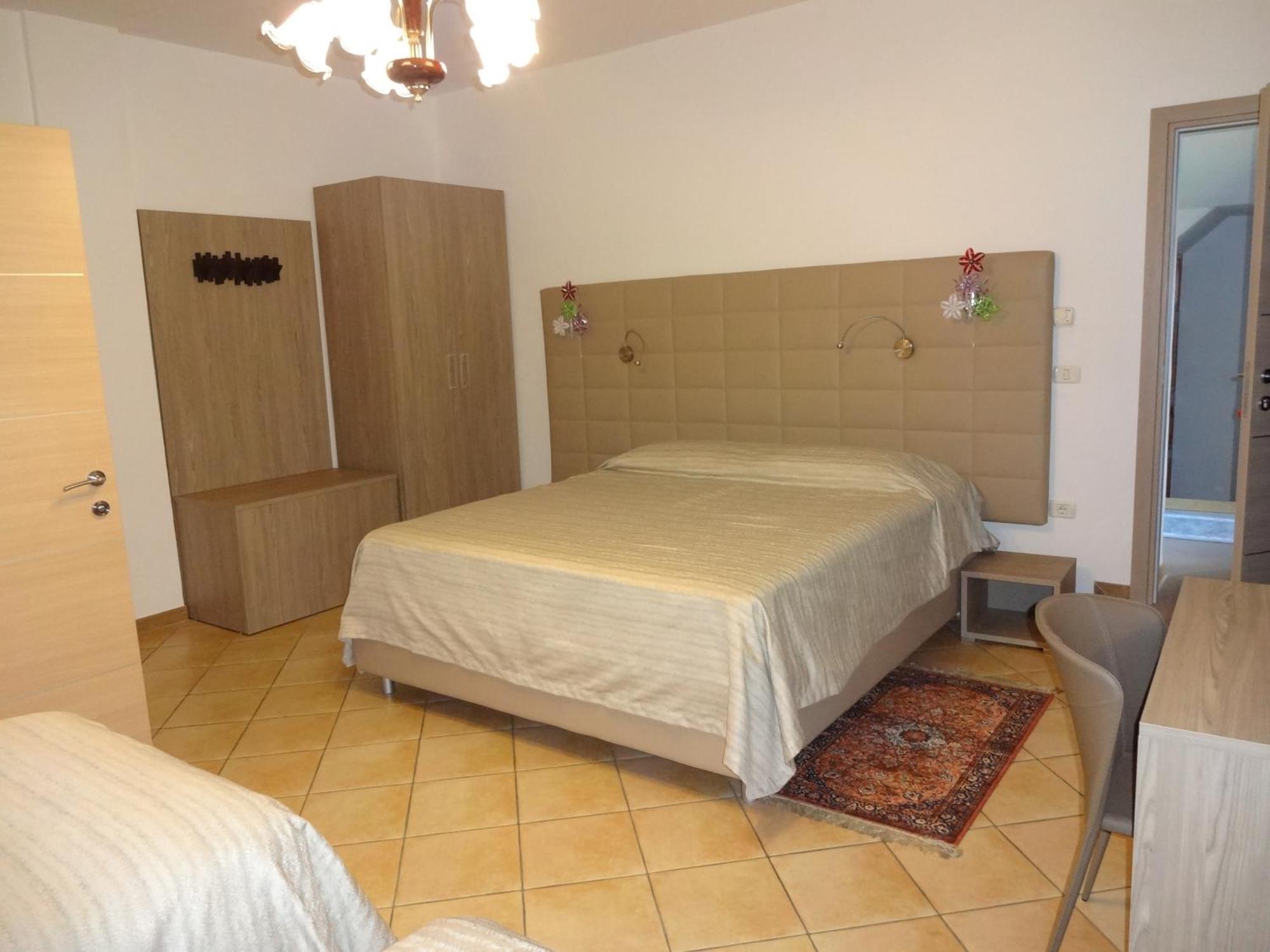 Fedrig Private Rooms & Apartment Kobarid Bagian luar foto